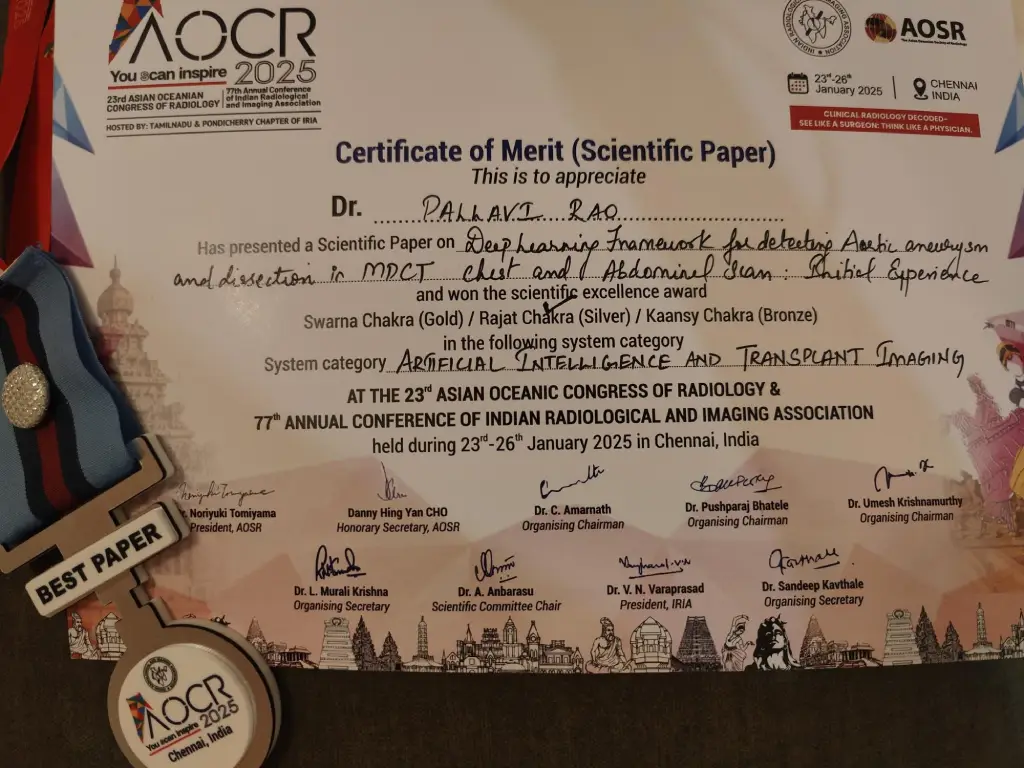Dr. Pallavi won the Silver Medal for her oral presentation